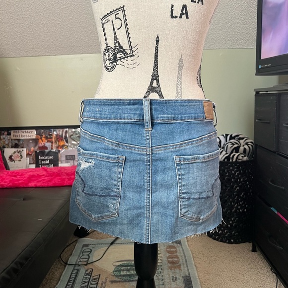 American Eagle Mini Jean Skirt - Picture 2 of 4